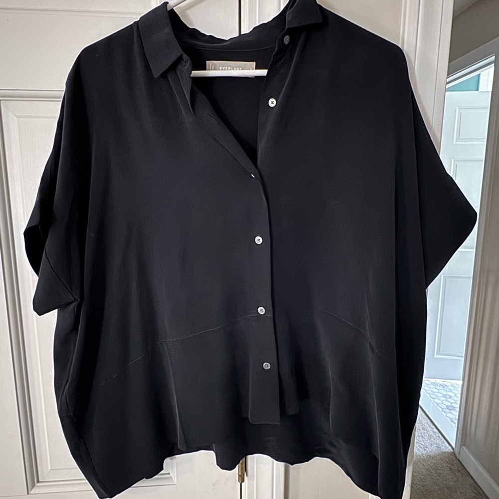 Everlane Black Button-Front Blouse- 100% silk